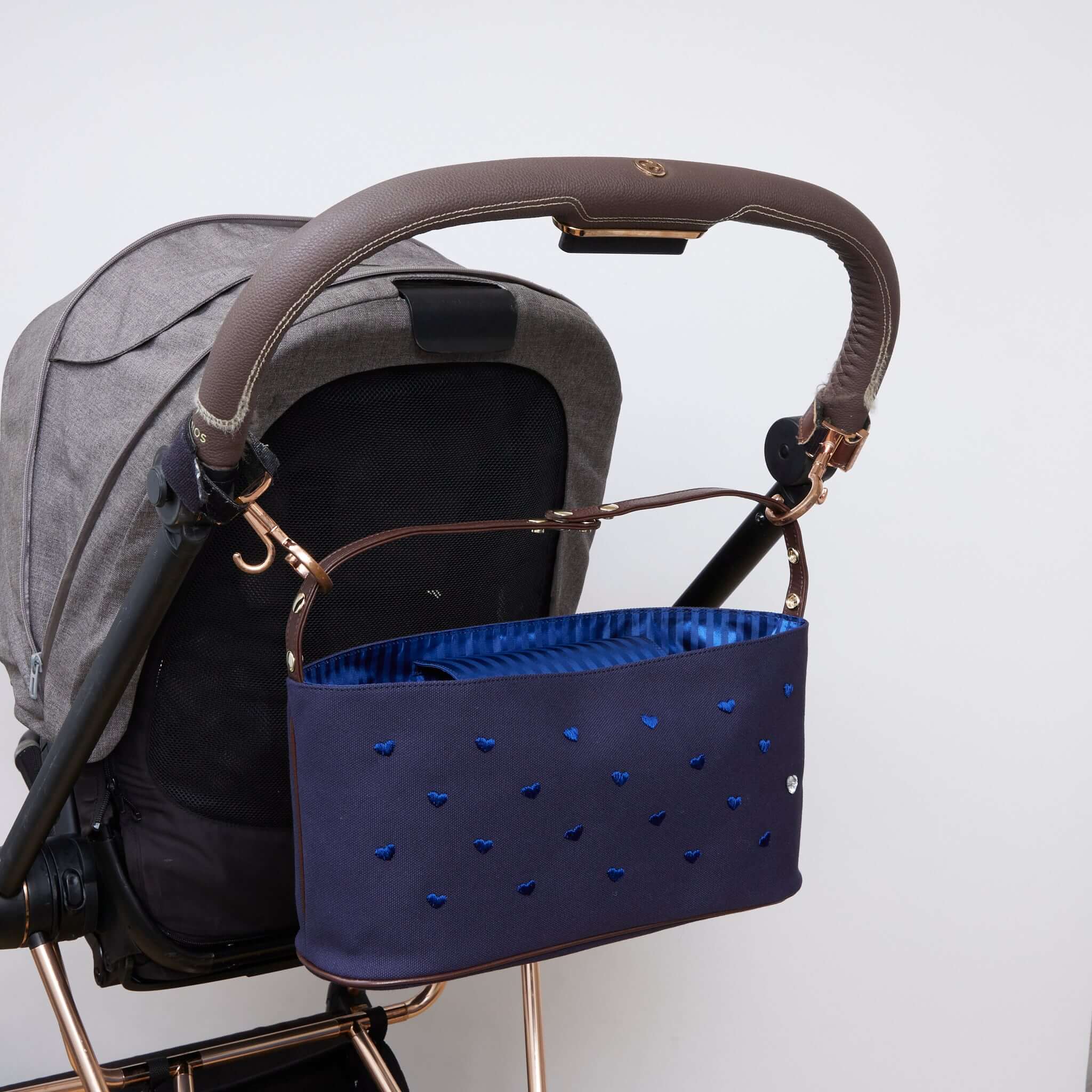 HUGGY（ネイビー♡ ）- Navy – iream(アイリアム)【公式】