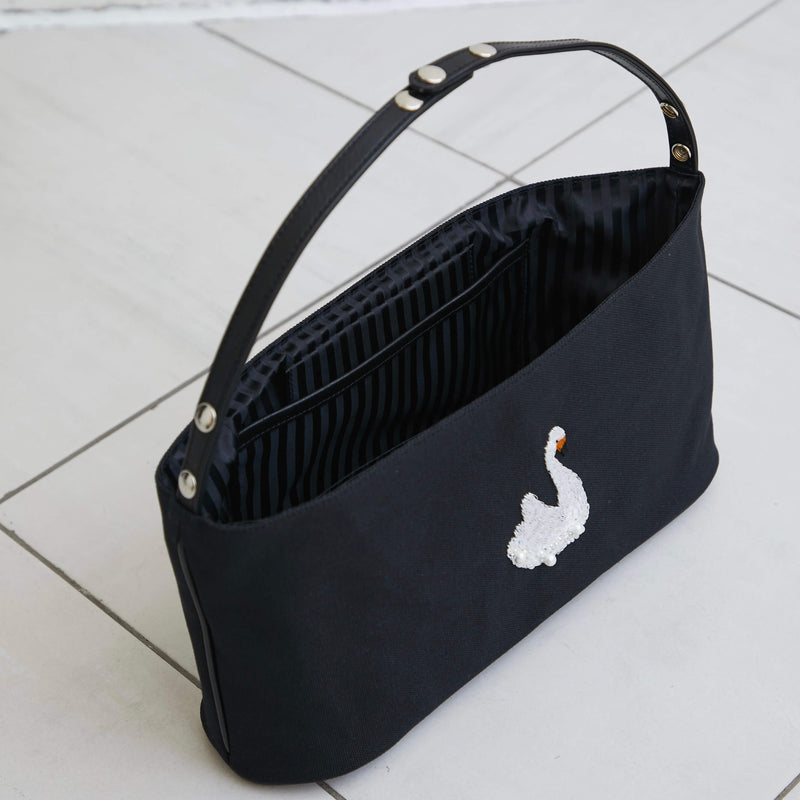 ★極美品iream多機能ストローラーバッグHUGGY（スワン ）ベビーカーバッグ 極美品 iream多機能ストローラーバッグHUGGY（スワン